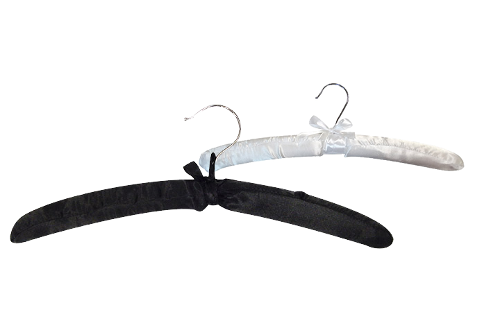 Percha forrada de tela